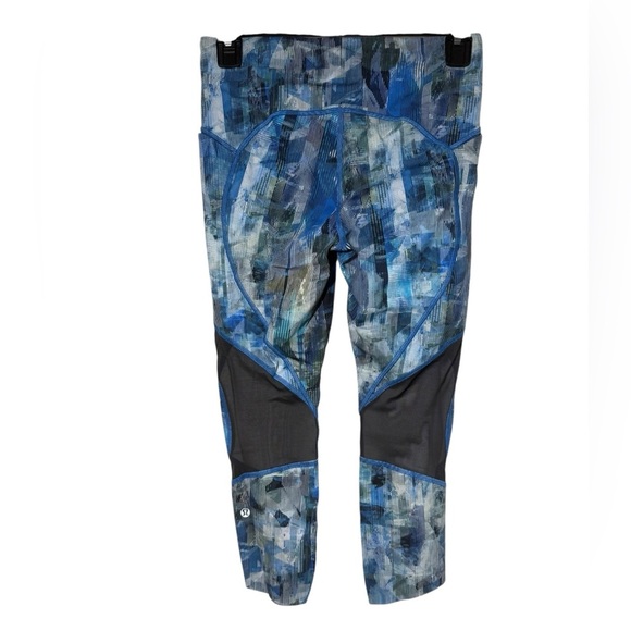 Lululemon On Pace Crop 21" Size 6 - Picture 7 of 11